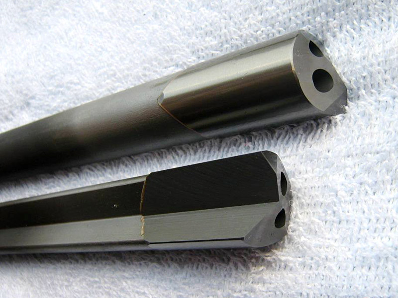 有沒有8.9的深孔鉆刀具？